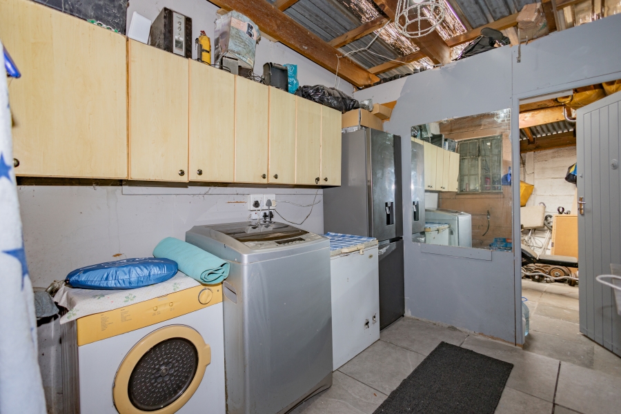 2 Bedroom Property for Sale in Connaught Estate Western Cape